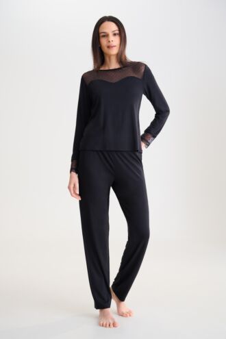 »Roxanne« Pyjama top and bottoms
