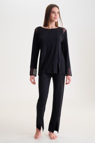 »Roxanne« Pyjama tunic top and bottoms